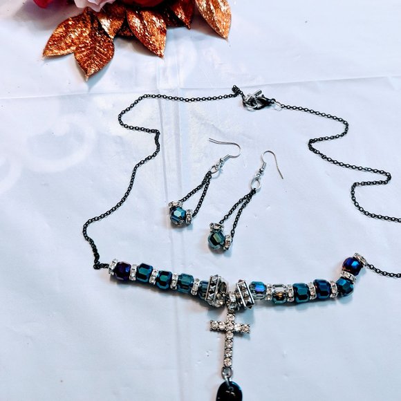 HANDMADE BLING CROSS Pendant Genuine One of a Kind Necklace&Earrings,Gift - Picture 1 of 4